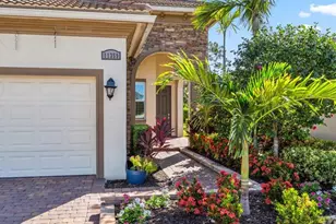 11359 SW Visconti Way, Port Saint Lucie, FL 34986 - Photo 8