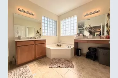 673 Gazetta Way, West Palm Beach, FL 33413 - Photo 26