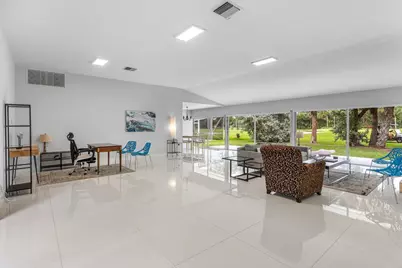 900 Marble Way, Boca Raton, FL 33432 - Photo 8