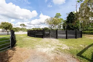 13529 E Citrus Dr, Loxahatchee Groves, FL 33470 - Photo 16