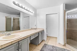 2196 Oakmont Dr, Riviera Beach, FL 33404 - Photo 24