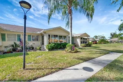 5312 Lakefront Boulevard, Unit #C, Delray Beach, FL 33484 - Photo 2