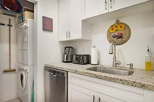 352 Covered Bridge Blvd, Lake Worth, FL 33467 - Photo 6