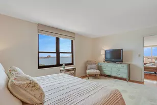5480 N Ocean Dr, Singer Island, FL 33404 - Photo 24