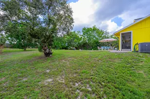 9291 SE Duncan St, Hobe Sound, FL 33455 - Photo 32