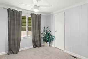 125 La Vaughn Cir, Jensen Beach, FL 34957 - Photo 30