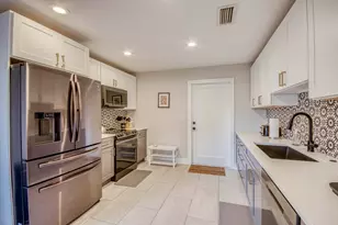 85 Ironwood Way N, Palm Beach Gardens, FL 33418 - Photo 10