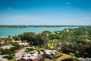 825 Center St, Jupiter, FL 33458 - Photo 32