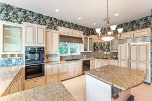 49 W High Point Rd, Sewalls Point, FL 34996 - Photo 28