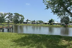 21 Arboles Del Norte, Fort Pierce, FL 34951 - Photo 2