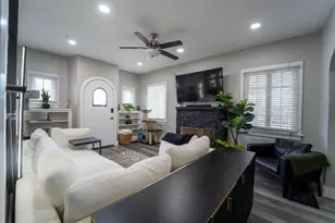 933 38th St, West Palm Beach, FL 33407 - Photo 6