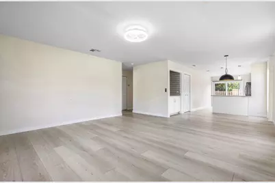 4627 Orleans Court, Unit #D, West Palm Beach, FL 33415 - Photo 6