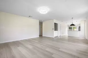 4627 Orleans Ct, West Palm Beach, FL 33415 - Photo 6