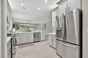 10679 SW Sunray St, Port Saint Lucie, FL 34987 - Photo 16