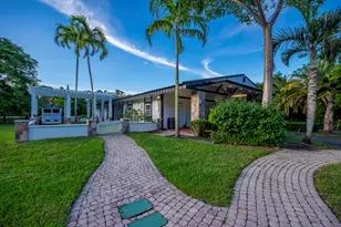 13395 Running Water Rd, Palm Beach Gardens, FL 33418 - Photo 76