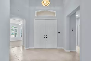 7756 Greenbrier Cir, Port Saint Lucie, FL 34986 - Photo 6