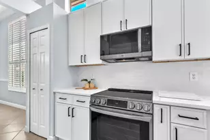 7756 Greenbrier Cir, Port Saint Lucie, FL 34986 - Photo 20