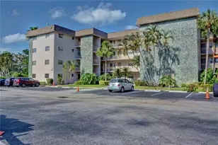 8101 SW 24th Ct, Davie, FL 33324 - Photo 2