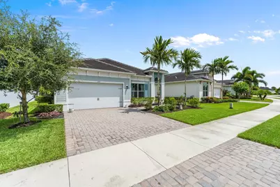 4713 SW Briarwood Court, Stuart, FL 34997 - Photo 6