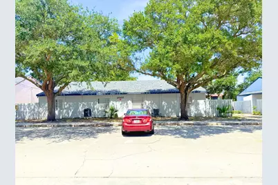 2007 Oleander Boulevard, Unit #C, Fort Pierce, FL 34950 - Photo 2