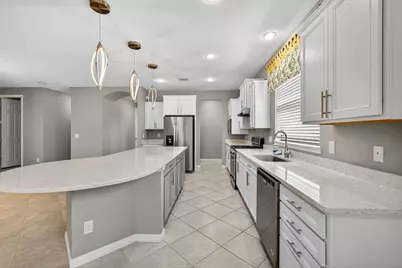 194 SE Courances Drive, Port Saint Lucie, FL 34984 - Photo 18