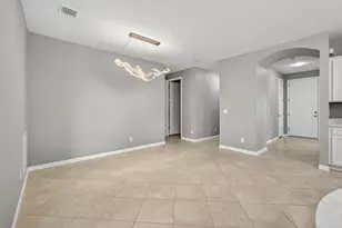 194 SE Courances Dr, Port Saint Lucie, FL 34984 - Photo 10