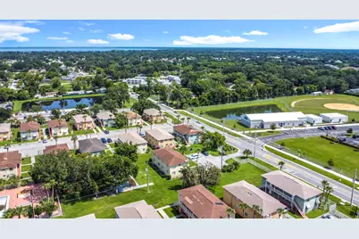 694 Michigan Court, Unit #2, Saint Cloud, FL 34769 - Photo 2