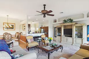 389 NW Springview Loop, Port Saint Lucie, FL 34986 - Photo 8