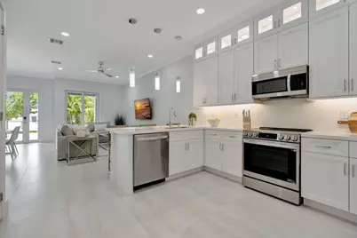 4695 SE Manatee Way, Stuart, FL 34997 - Photo 10