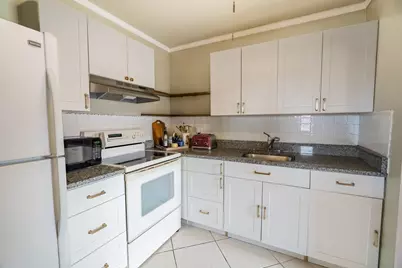 47 Saxony A, Delray Beach, FL 33446 - Photo 10
