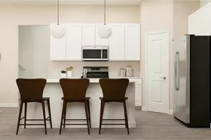 10684 NW Wilgrove Lane, Port Saint Lucie, FL 34987 - Photo 2