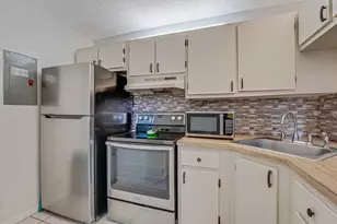 1112 Green Pine Blvd, West Palm Beach, FL 33409 - Photo 22