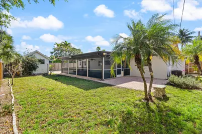 799 NW 7th Drive, Boca Raton, FL 33486 - Photo 18