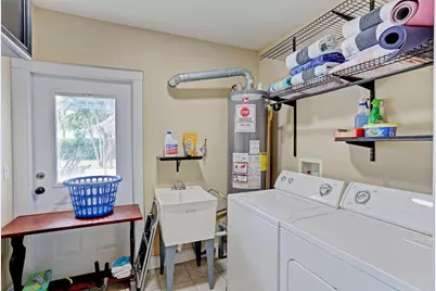 7115 Venetian Way, West Palm Beach, FL 33406 - Photo 20