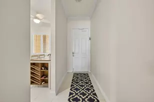 18 Harbour Isle Dr W, Hutchinson Island, FL 34949 - Photo 4