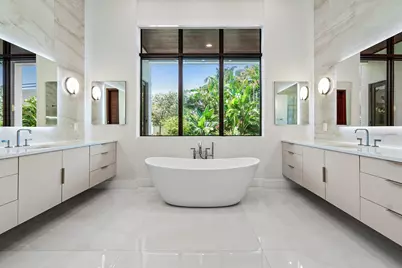 450 NE 10th Street, Boca Raton, FL 33432 - Photo 26