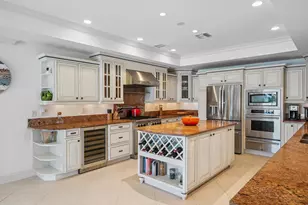 3422 SE Fairway W, Stuart, FL 34997 - Photo 14