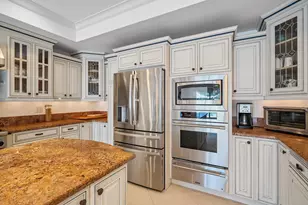 3422 SE Fairway W, Stuart, FL 34997 - Photo 16