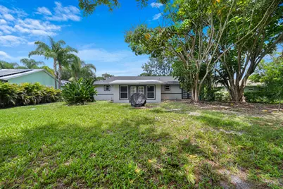 332 SE Majestic Terrace, Port Saint Lucie, FL 34983 - Photo 18