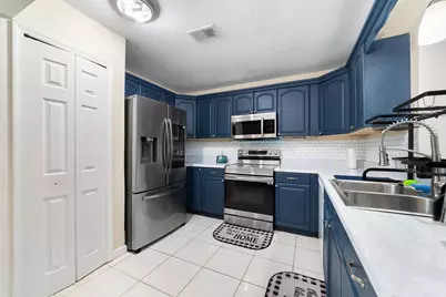 332 SE Majestic Terrace, Port Saint Lucie, FL 34983 - Photo 8