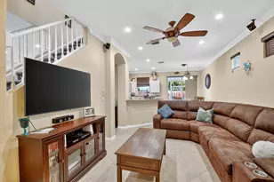 7553 Savannah Ln, Lake Worth, FL 33463 - Photo 8