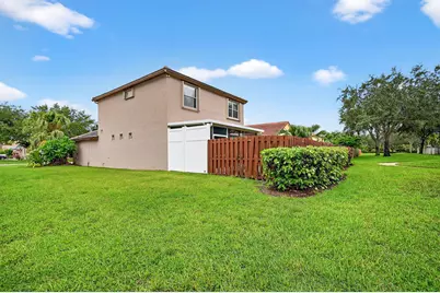 7553 Savannah Lane, Lake Worth, FL 33463 - Photo 44