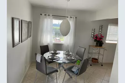 148 Tuscany B, Unit #B, Delray Beach, FL 33446 - Photo 2