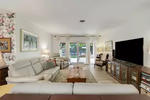 10421 SW 107th St, Miami, FL 33176 - Photo 2