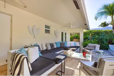 835 Canary Walk, Delray Beach, FL 33483 - Photo 6