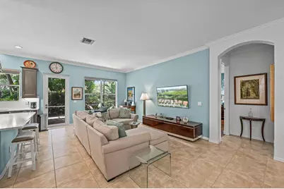 195 Via Condado Way, Palm Beach Gardens, FL 33418 - Photo 12