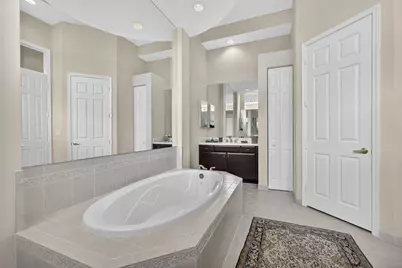 9314 Via Classico W, Wellington, FL 33411 - Photo 14