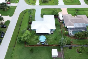 2402 SE Pinero Rd, Port Saint Lucie, FL 34952 - Photo 16