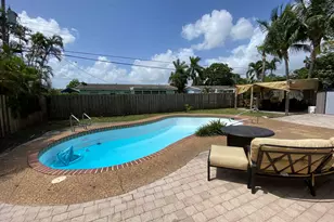 124 SE 11th St, Deerfield Beach, FL 33441 - Photo 38