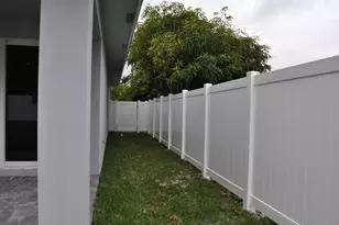 715 NW 1st St, Delray Beach, FL 33444 - Photo 38